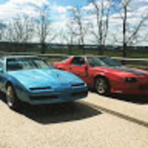 Meet your Posher, Victor munoz